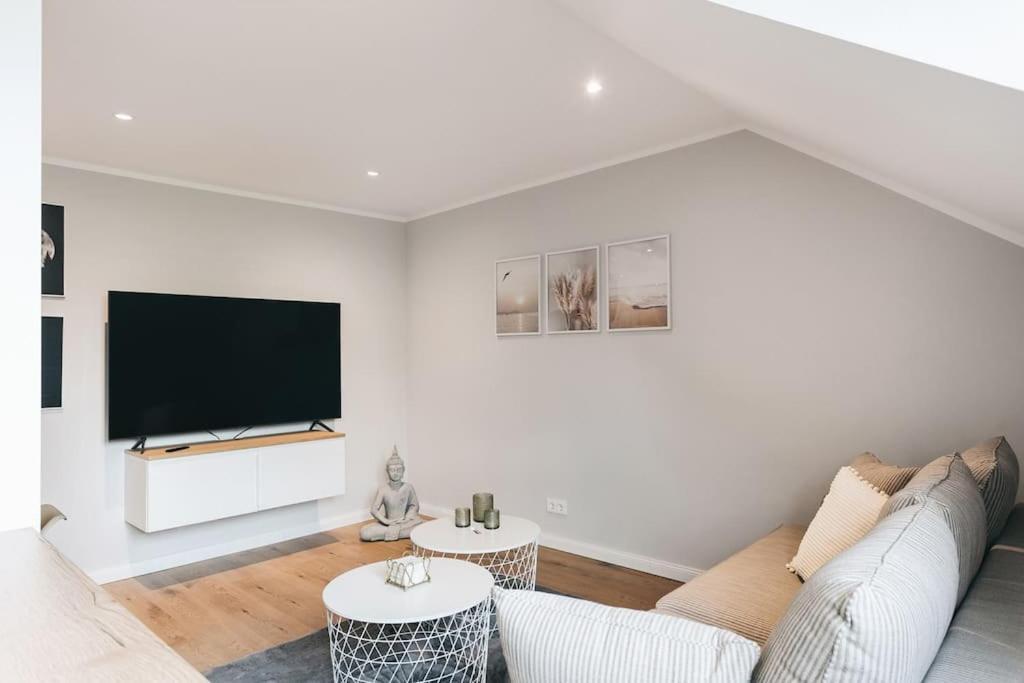 Tip! Toplage In Dresden! Moderne 100 Qm Ferienwohnung Fuer Familien Und Kleine Gruppen Экстерьер фото