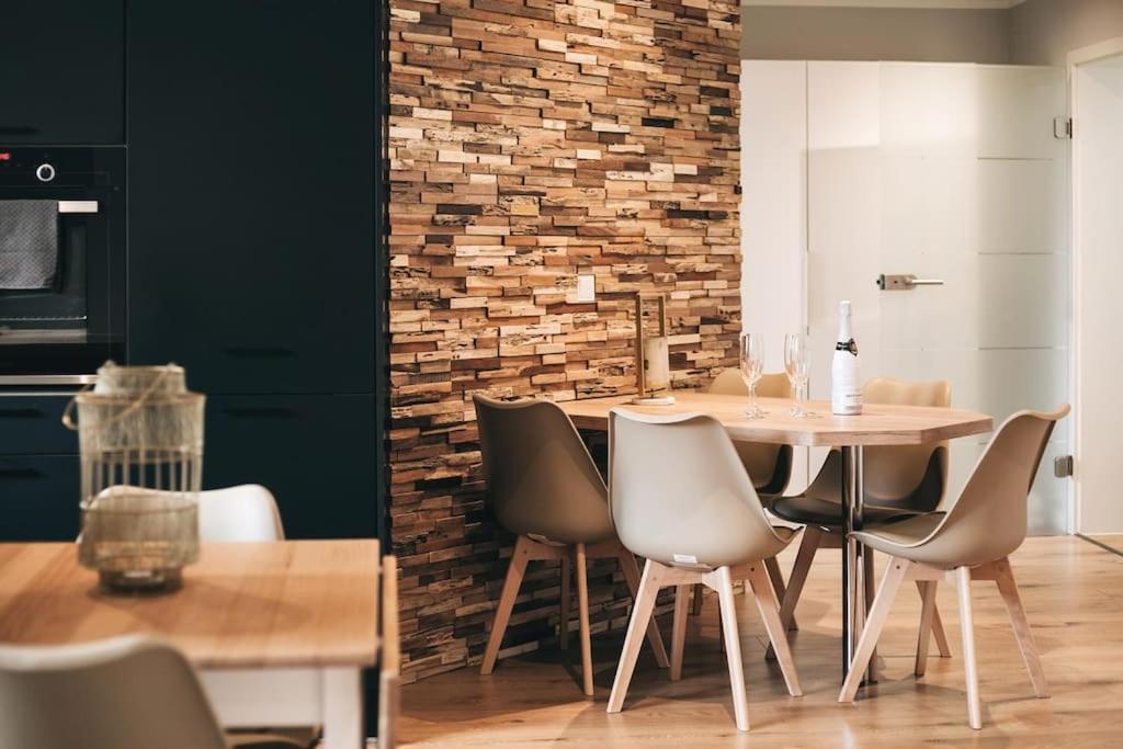 Tip! Toplage In Dresden! Moderne 100 Qm Ferienwohnung Fuer Familien Und Kleine Gruppen Экстерьер фото