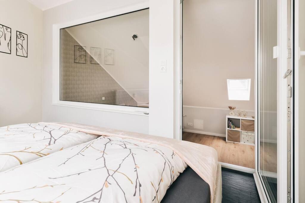 Tip! Toplage In Dresden! Moderne 100 Qm Ferienwohnung Fuer Familien Und Kleine Gruppen Экстерьер фото