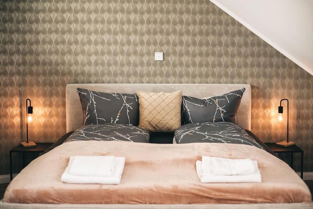 Tip! Toplage In Dresden! Moderne 100 Qm Ferienwohnung Fuer Familien Und Kleine Gruppen Экстерьер фото