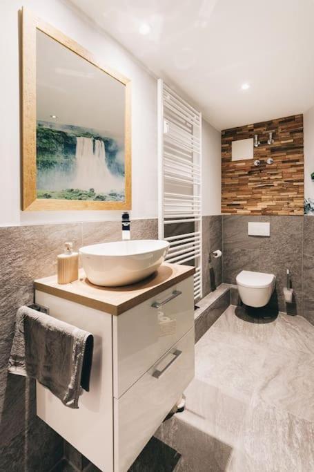 Tip! Toplage In Dresden! Moderne 100 Qm Ferienwohnung Fuer Familien Und Kleine Gruppen Экстерьер фото